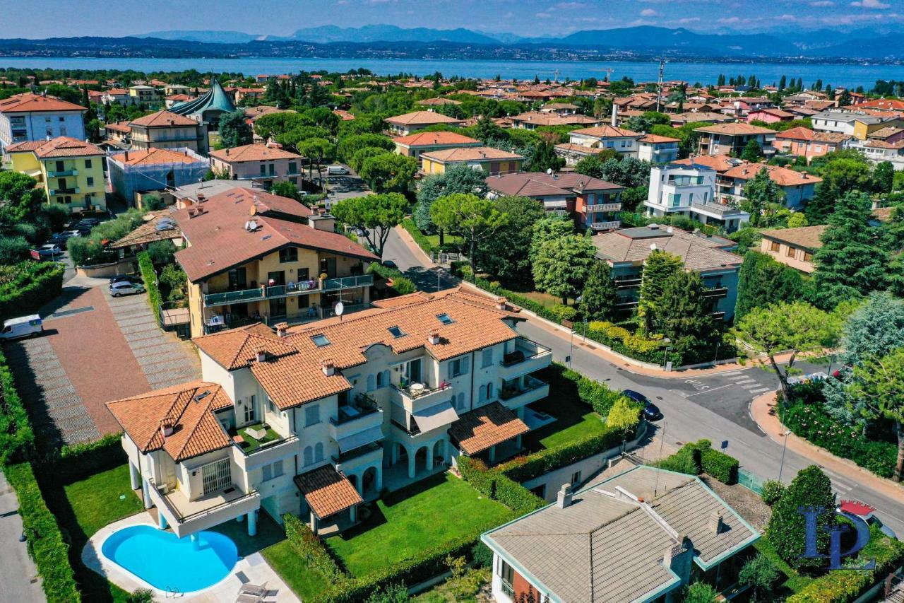 Desenzanoloft Official Partner Marriott Homes & Villas - Bea House, Sirmione With Private Garden And Share Pool Dış mekan fotoğraf